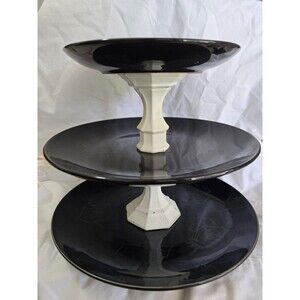 Black and cream tiered desert plate